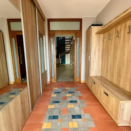 Spacious 3 1 90m2 With Terrace And Garden Apartment Frantiskovy Lazne